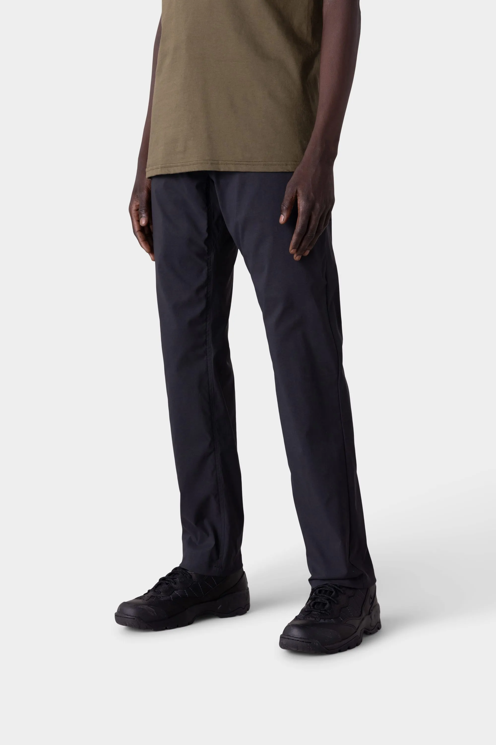 686 Men's Everywhere Featherlight Chino Pant - Relaxed Fit