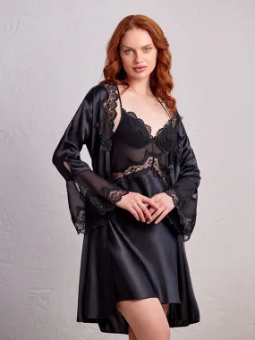 Babydoll robe with a touch of elegance and sensuality