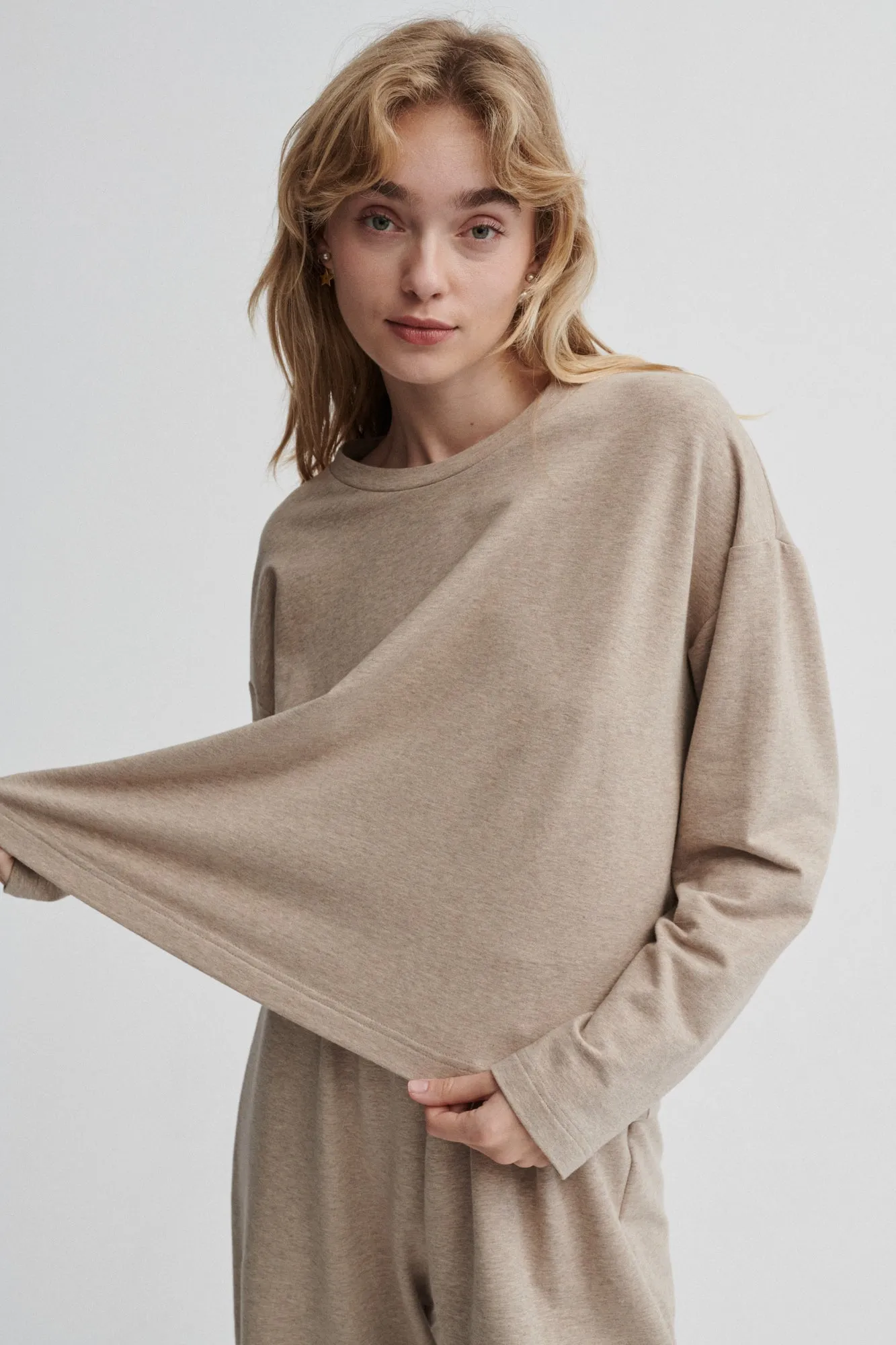 Sweatshirt in organic cotton / 14 / 04 / cappuccino