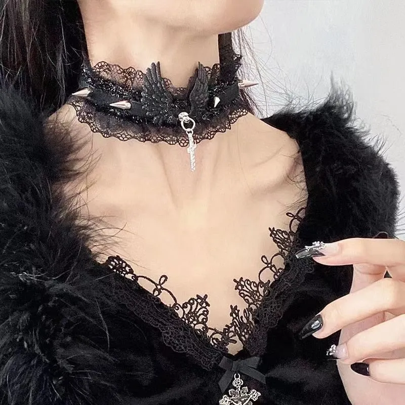 The Angel Collar